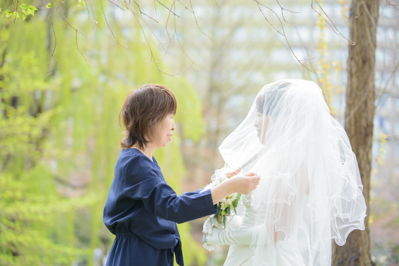 新婦お母様のベールダウン
