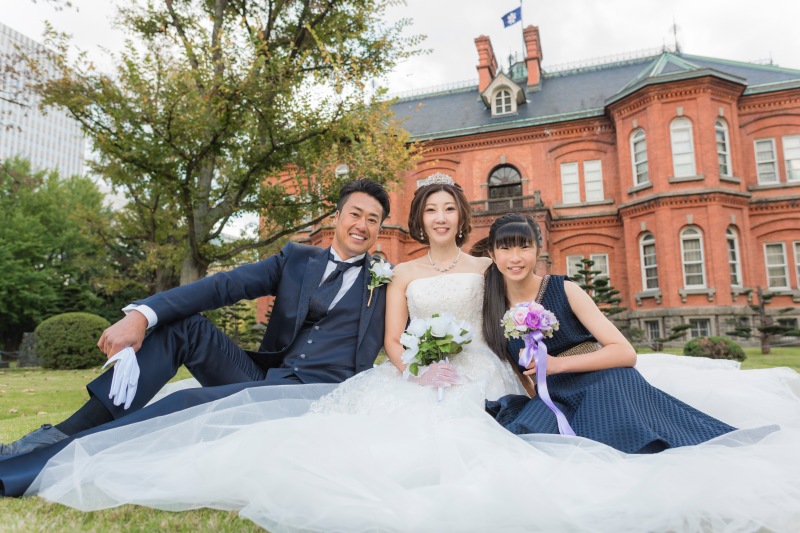 紅葉の中で衣装3点贅沢にこだわりの娘さんと一緒の結婚写真お客様の声