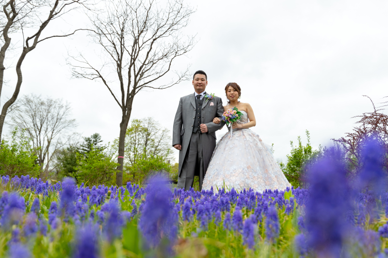 カラードレスに着替えて百合が原公園に