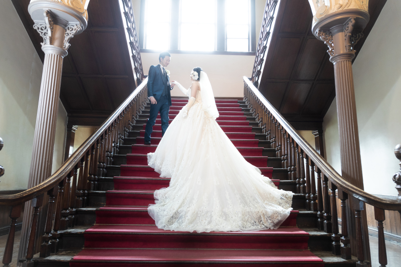 ウェディングドレスではこちらのポーズご希望でした