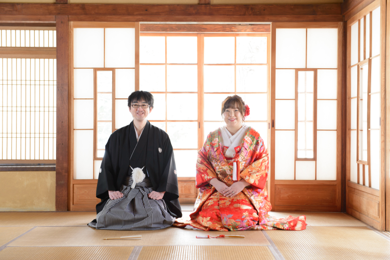 色内掛け、ウェディング、カラードレス3点フォトセレモニーもご希望Wフォト