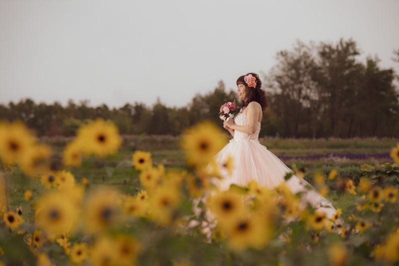 カラードレスにチェンジでセカンドステージの撮影