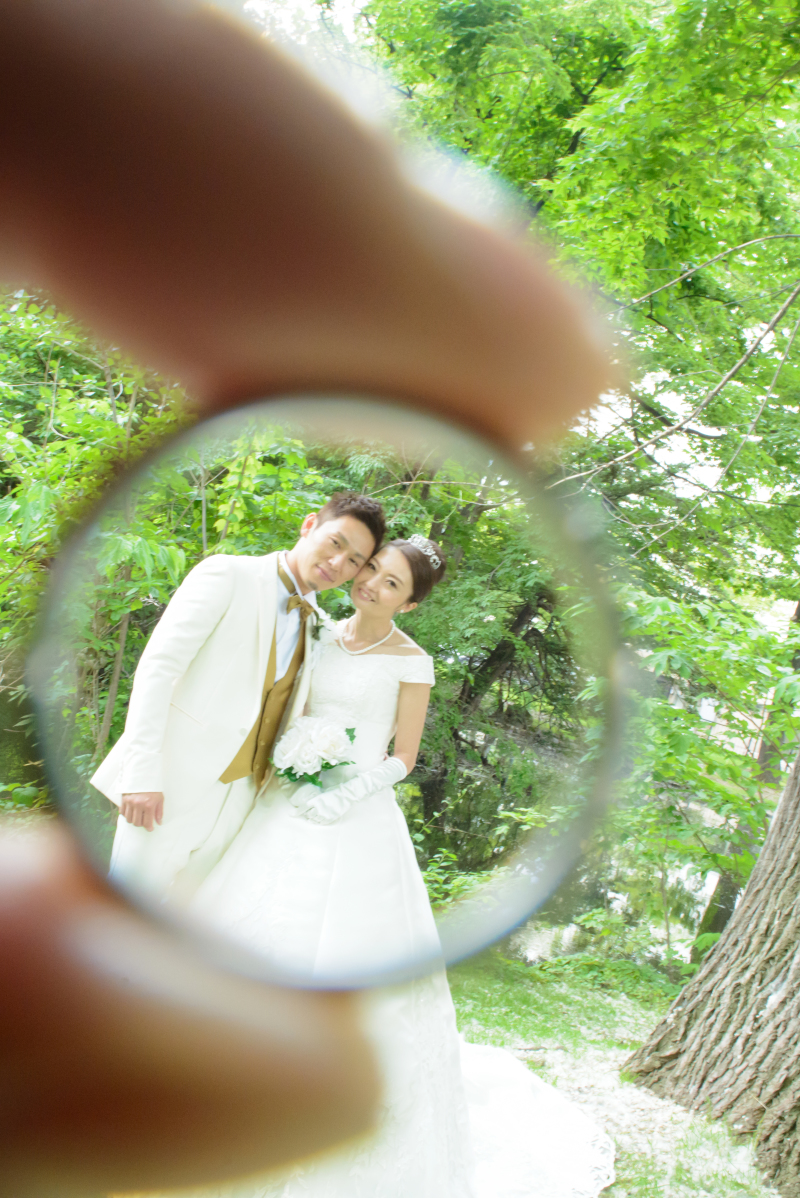 ご新郎のリングでパチリ