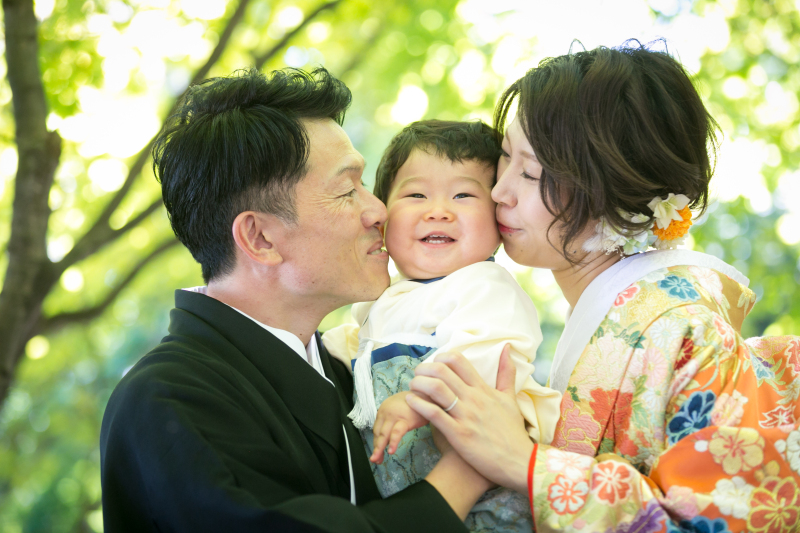 洋装は海外で、和装は日本で、想いがありました