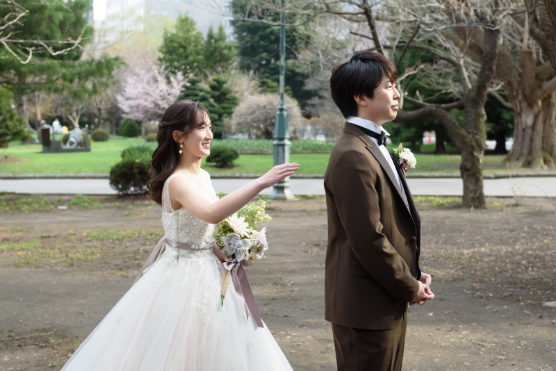 ウェデイングドレスでファーストミート