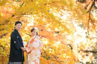 紅葉の季節前撮り結婚写真を衣装４点でお客様の声