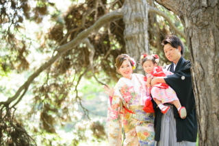 結婚写真と七五三のみんな着物で記念写真