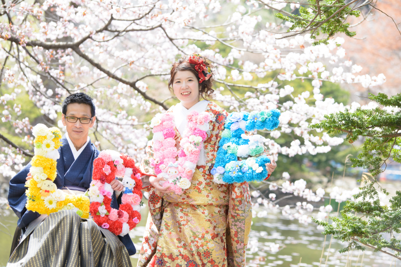 大きなイニシャルオブジェも手作り