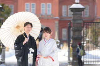 北海道らしい建物と雪景色の中で沢山のショットを【お客様の声】