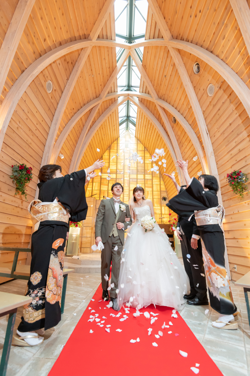 フラワーシャワー