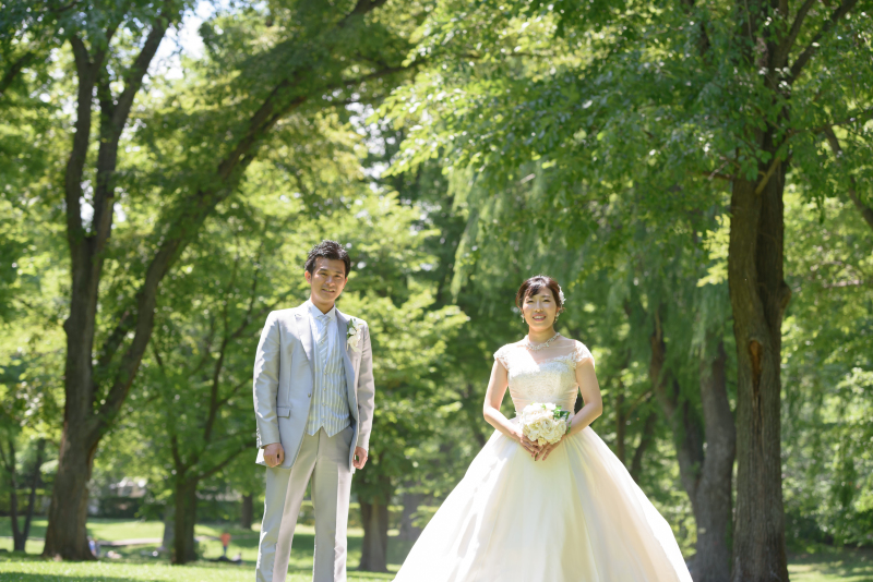おふたりの出会った母校とモエレ沼公園で前撮り