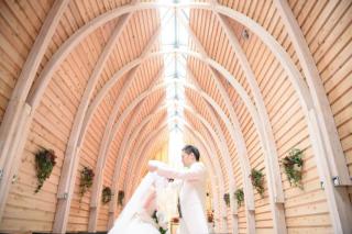 ふたりだけでチャペル＆ロケーション大森家様の場合