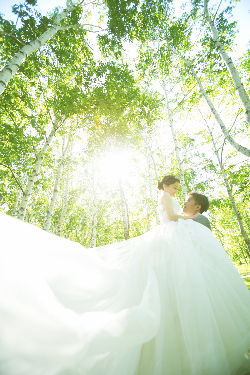 初夏の碧と真っ白なウェデイング