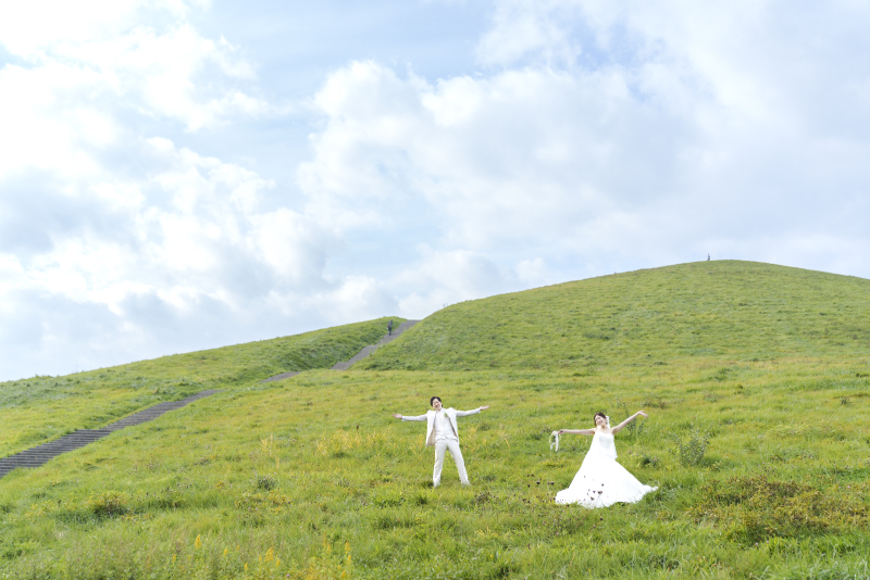 大阪より北海道へ新婚旅行移動中にフォトウェデイングモエレ沼公園&道庁公園