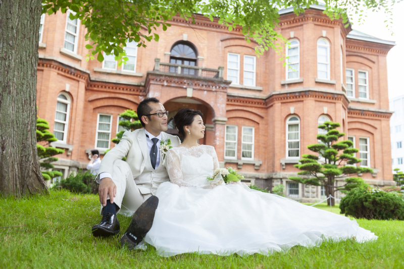 ならんで座って