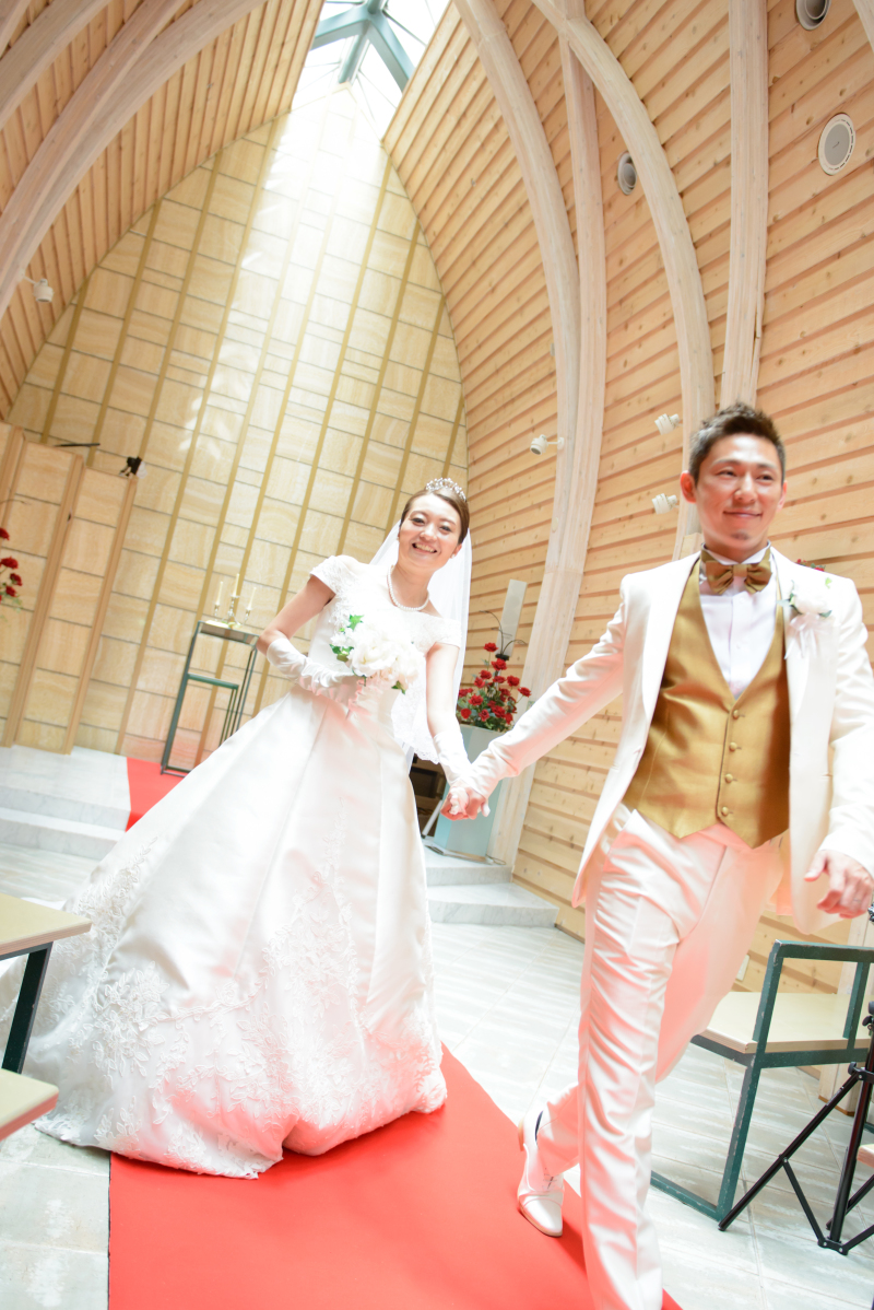 ご新郎様このへんからのりのりに