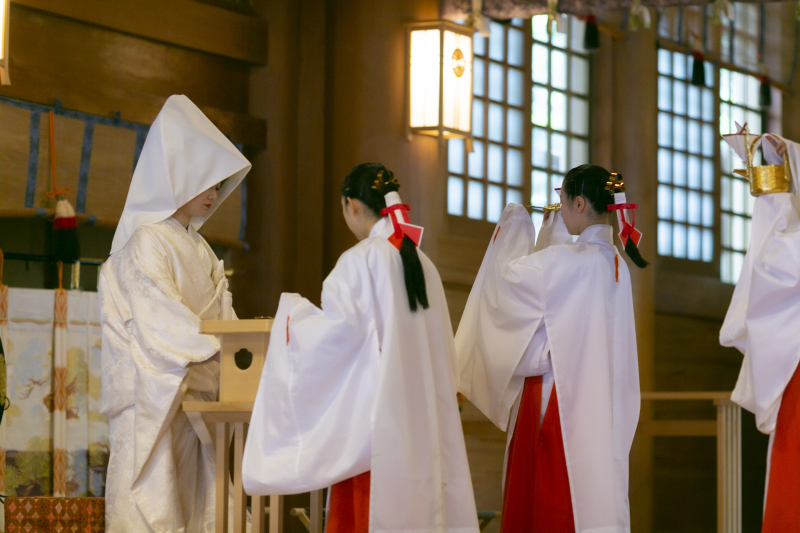 挙式がはじまり