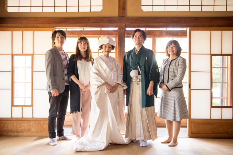 兄弟夫婦とお母様とパチリ