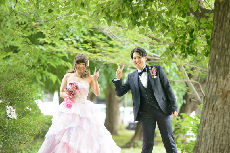 3着目のカラードレスご新郎もタキシードチェンジ