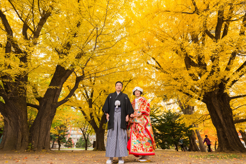 オトナのウェディングフォト 札幌 Cinderella Story Wedding photo_庭園で撮影できる