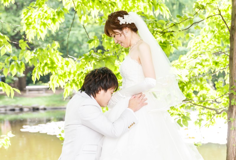 マタニティキッスやポーズなどご希望により撮影します