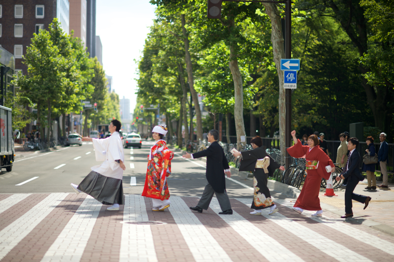 オトナのウェディングフォト 札幌 Cinderella Story Wedding photo_家族・友人を撮影に呼べる