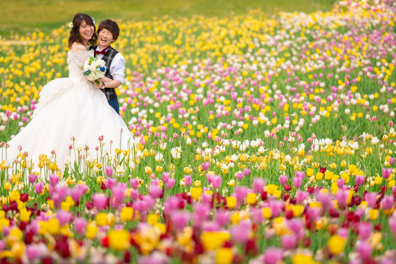 オトナのウェディングフォト 札幌 Cinderella Story Wedding photo_ガーデンで撮影できる
