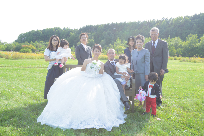オトナのウェディングフォト 札幌 Cinderella Story Wedding photo_家族・友人を撮影に呼べる