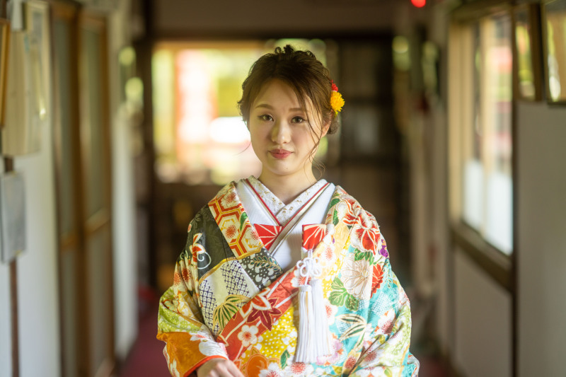 贅沢な柄行をお楽しみください