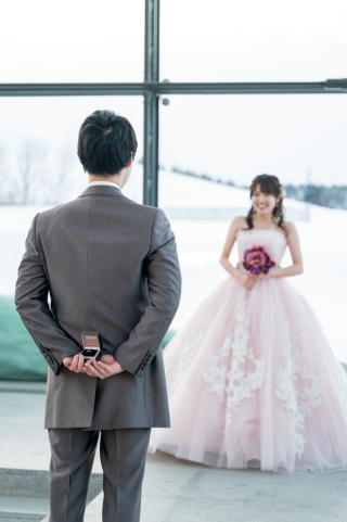 オトナのウェディングフォト 札幌 Cinderella Story Wedding photo_雪のロケーションフォト