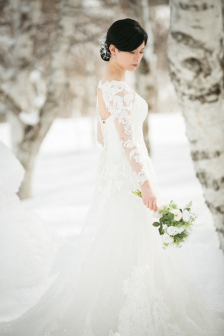 オトナのウェディングフォト 札幌 Cinderella Story Wedding photo_雪のロケーションフォト