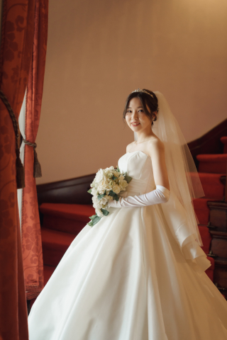 オトナのウェディングフォト 札幌 Cinderella Story Wedding photo_紅葉のロケーションフォト