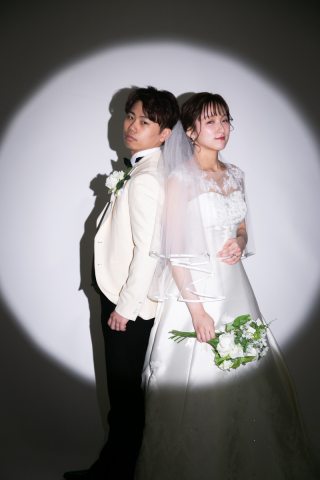 オトナのウェディングフォト 札幌 Cinderella Story Wedding photo_雪のロケーションフォト