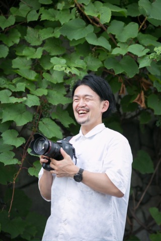 サトウヨシヒロ