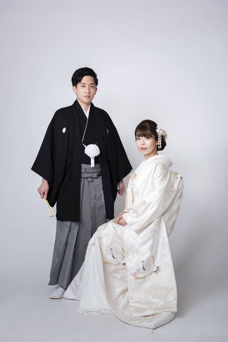 【和装１点】赤レンガテラス前ロケーション＆アカプラスタジオで楽しむフォト、データ全渡し（色補正・美肌レタッチ済データ60カット）