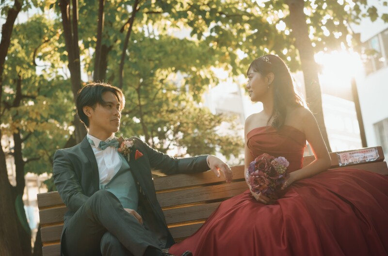 【洋装2点赤レンガイルミネーション】歩いて行ける道庁公園と洋館(全データ&色補正・美肌レタッチ済データ220カット)