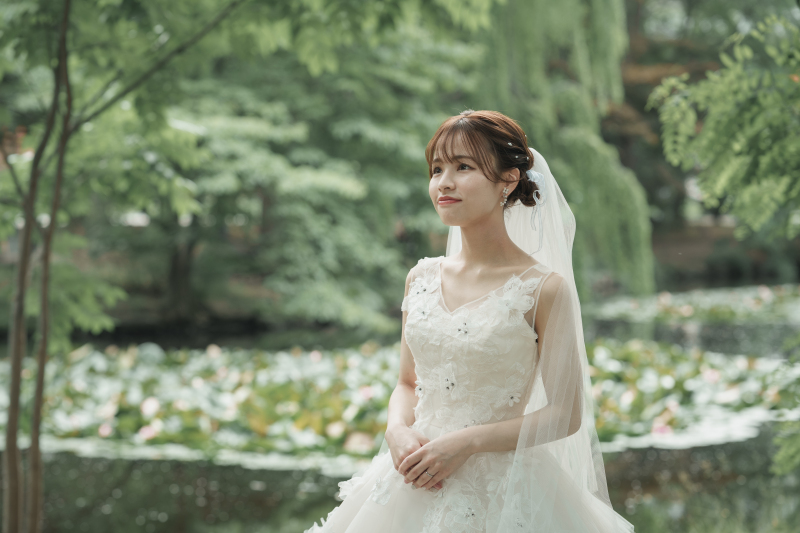 【和洋装各１点】赤レンガテラス前ロケ＆アカプラスタジオ楽しむフォト！データ全渡し（色補正・美肌レタッチ済データ100カット）