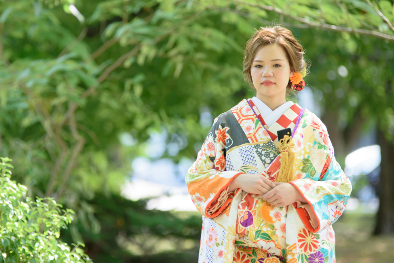 【和装1点歩いて行ける赤レンガロケ】歩いて行ける(色補正・美肌レタッチ済データ150カット)