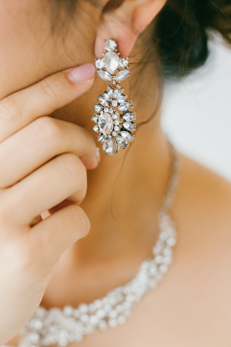 イヤリング_6_人