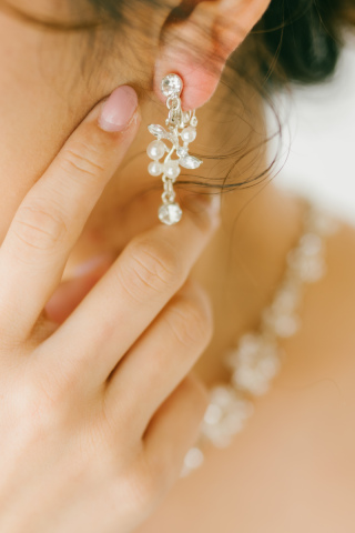 イヤリング_5_人