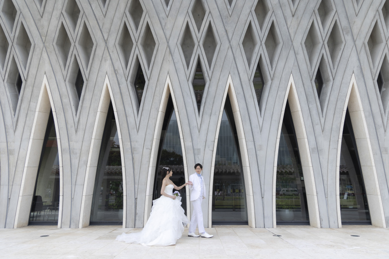 手を取り合って♡