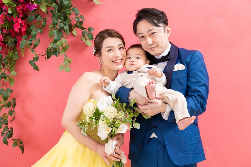 家族のはじまりを包む、やさしい一枚