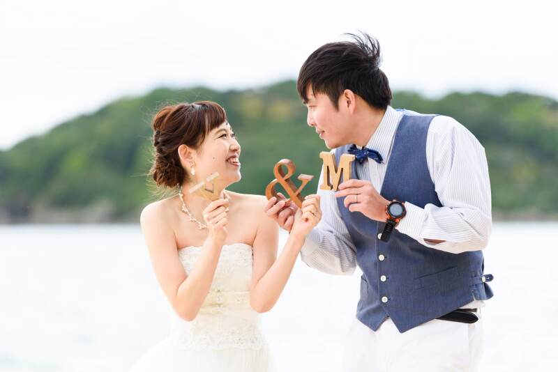 イニシャルオブジェと一緒に