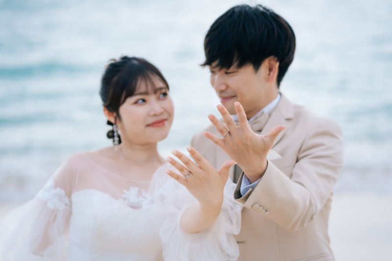 にっこり視線をあわせて★お揃いの指輪が光ります！