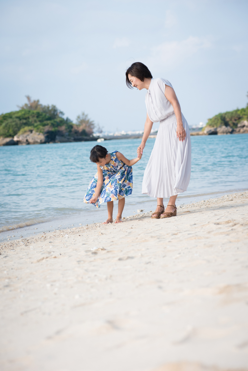 ゆったりと二人歩いて