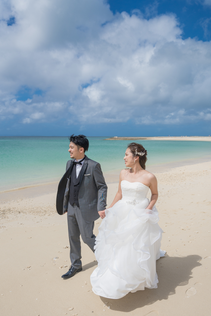 海辺を歩いて♡