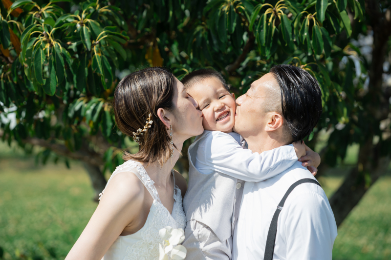幸せ全開！お子様の可愛い笑顔にキュン♡