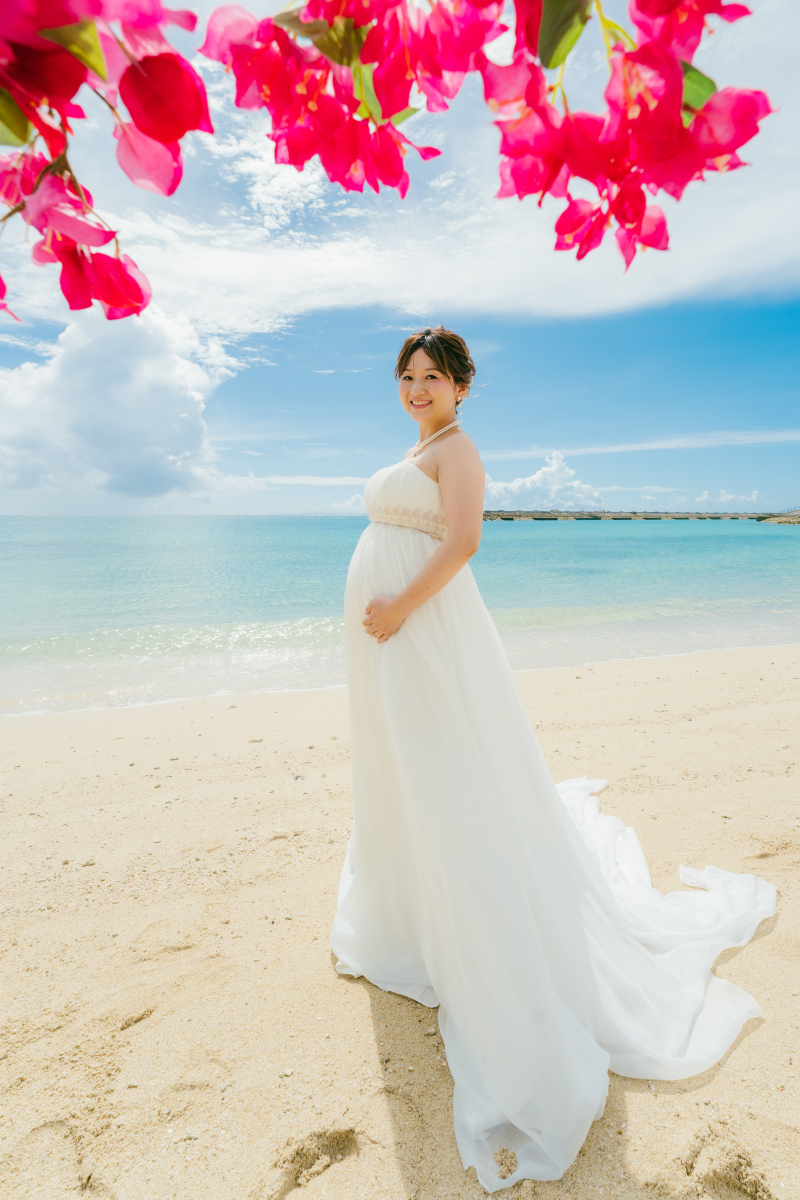 新婦様とおなかの赤ちゃんのショット♡