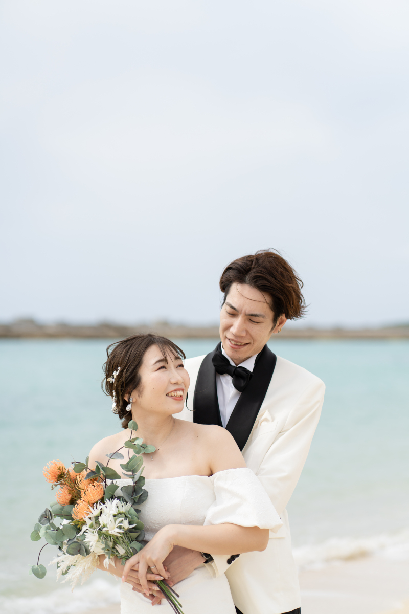 水平線を見つめて。パパの背中に感じる安心感