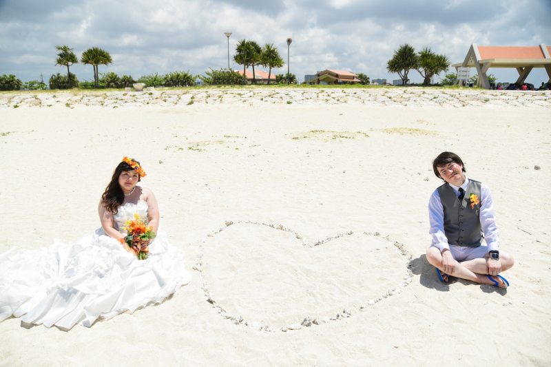 砂にハートを♡